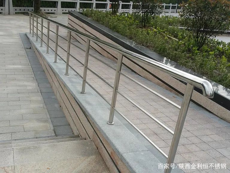 不锈钢护栏样品图片
