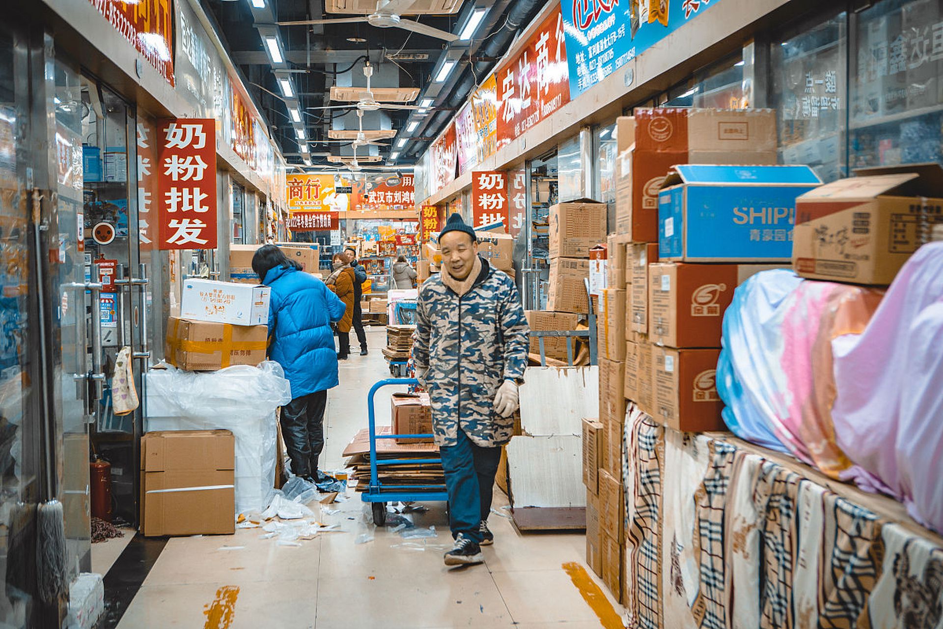 山东临沂货架批发市场地址