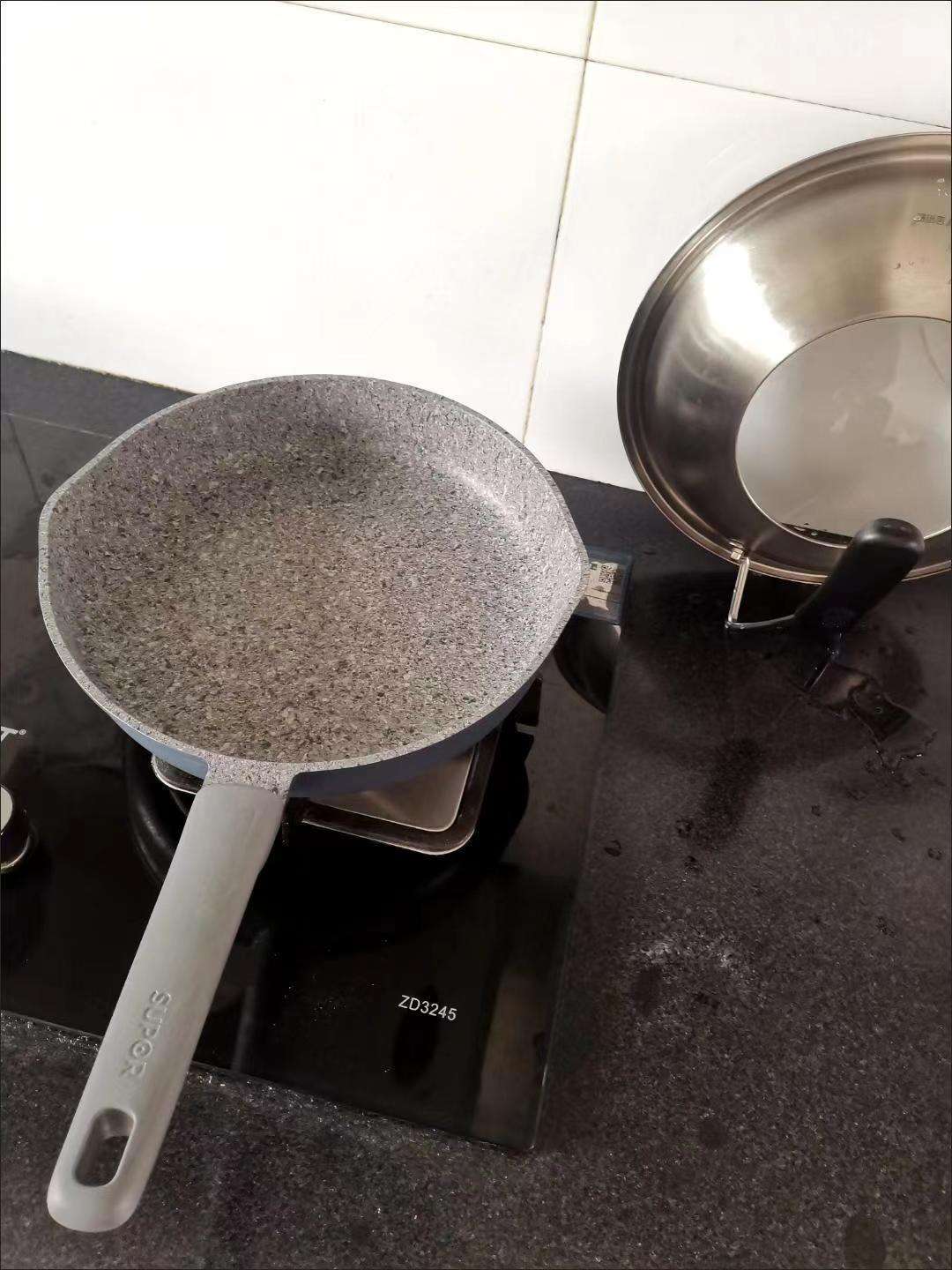 洗锅底黑垢神器第一名不粘锅