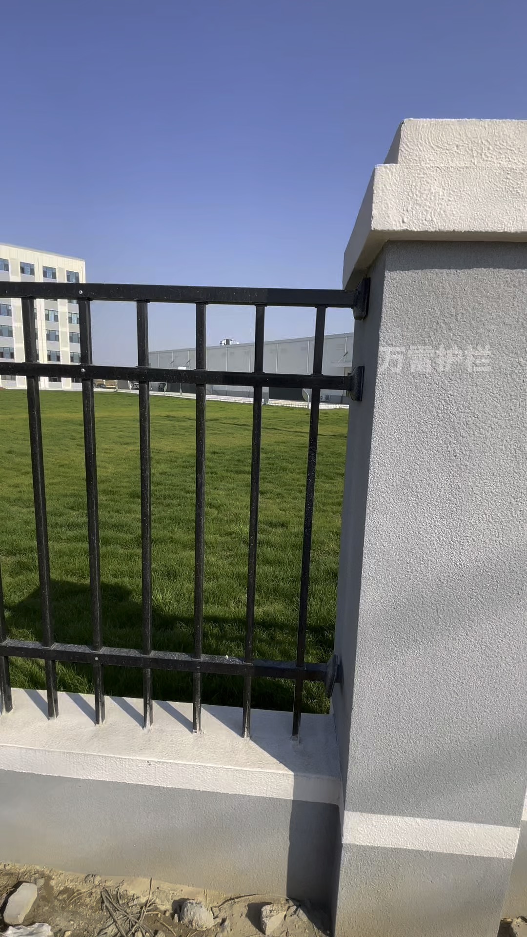 锌钢护栏每米价格 百度搜索 一搜即得