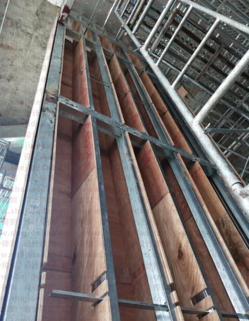 轻钢龙骨防火板隔墙施工方案怎么写,轻钢龙骨防火板隔墙施工方案怎么写
