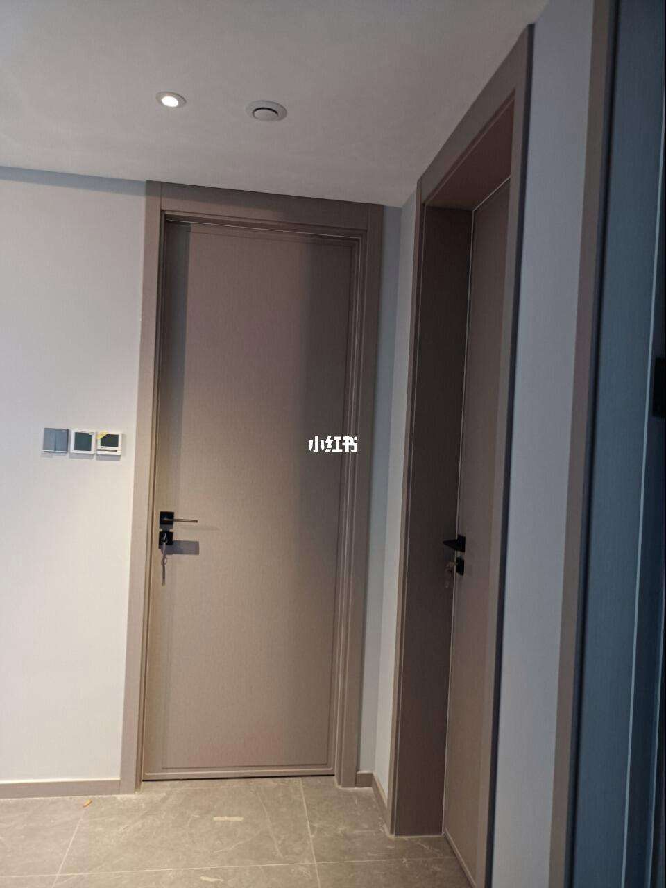套装门一门到顶效果图