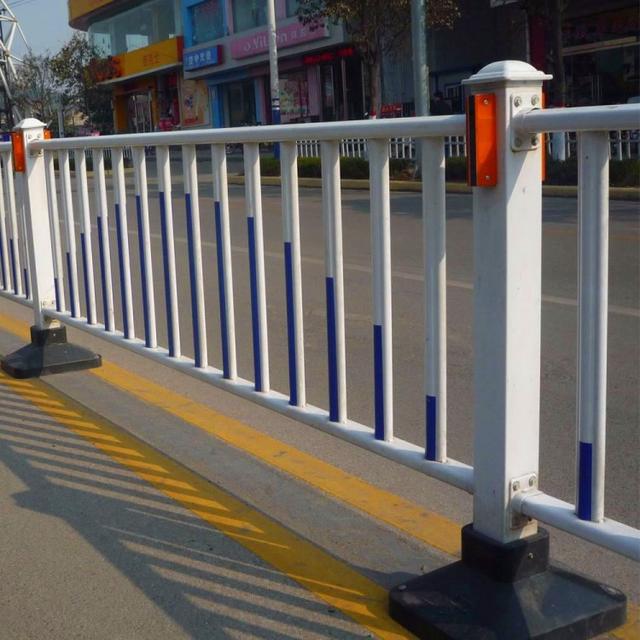 道路护栏一般多少钱一米高