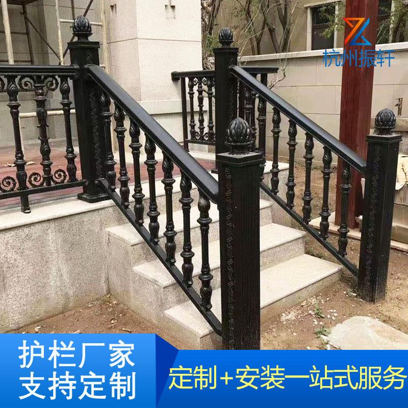 阳台不锈钢护栏怎样做好看图片
