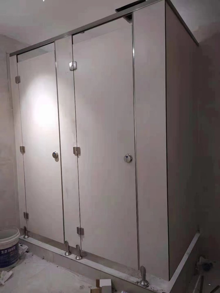 金属隔断板是什么样子的图片