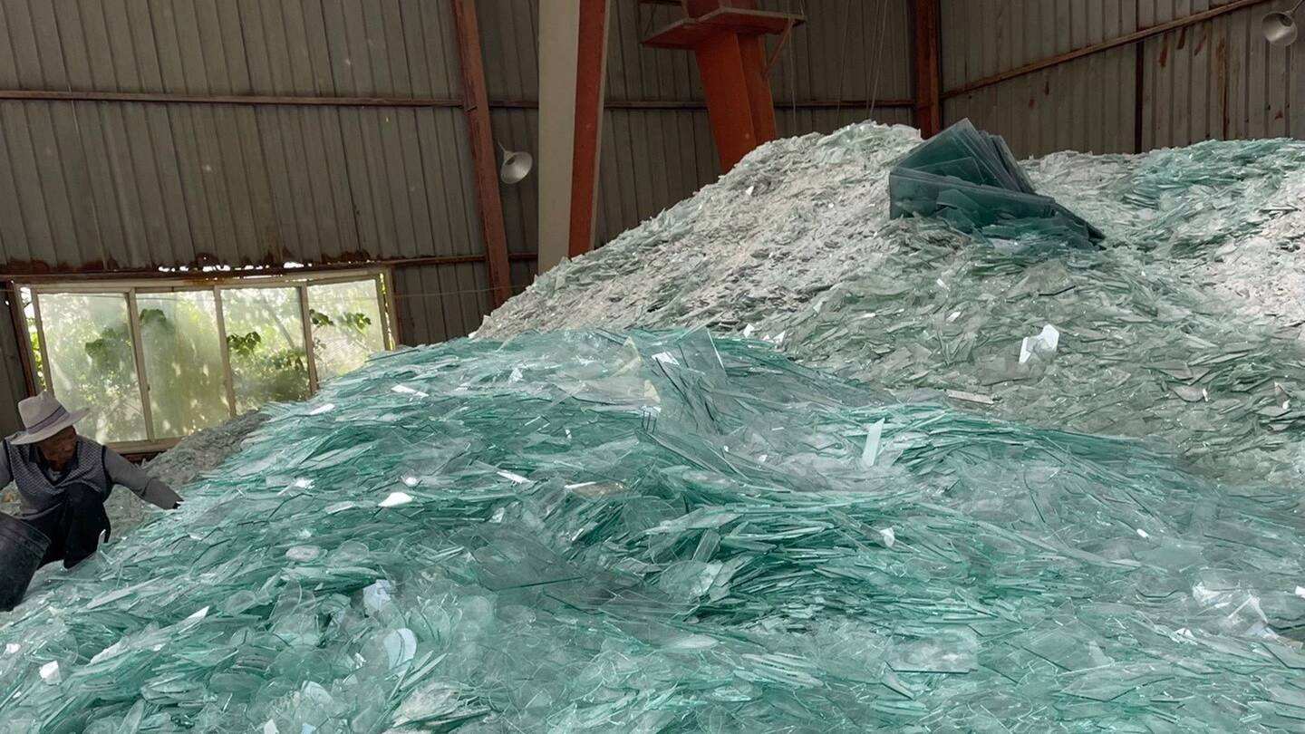大量收购废玻璃碎玻璃