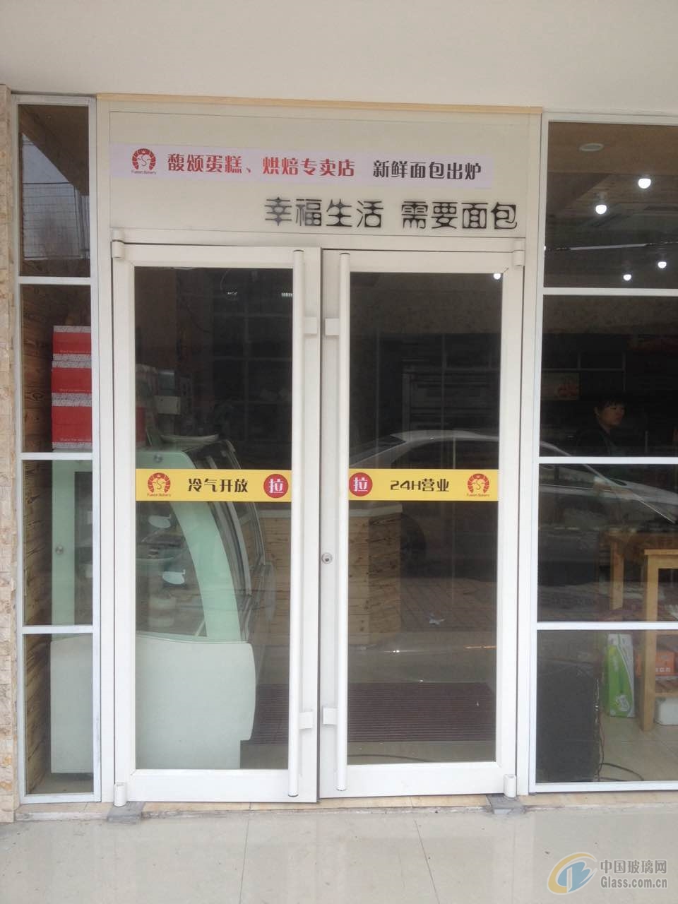 昆明室内门批发地址在哪里